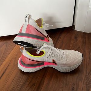 Nike React Infinity Run Flynit